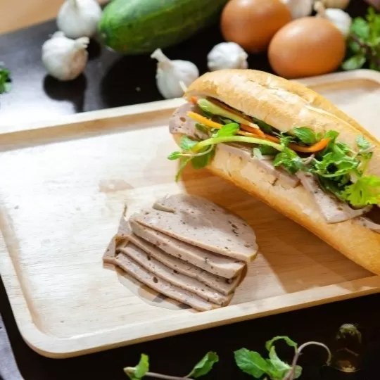 Bánh mì chả bò